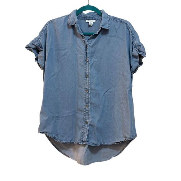 2/$30 Daily Ritual Shirt Womens Small Blue  Chambray Button Up Short Sleeve Top - Picture 1 of 7